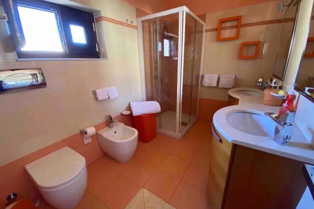 Rosarossa Villa Noto 0*,